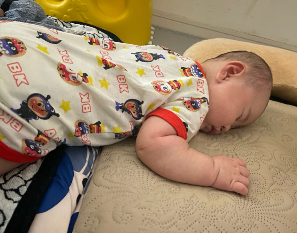 やしろ優さんがうつ伏せを覚えた息子に一苦労⁉︎💦