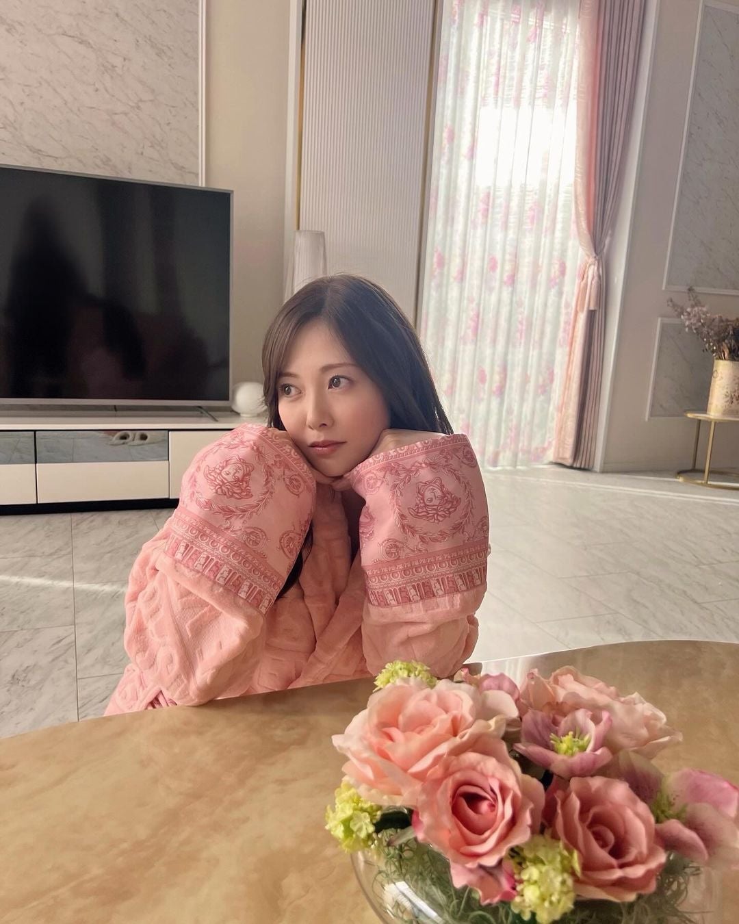 白石麻衣がドラマ出演を報告！オフショットも公開！！👀✨