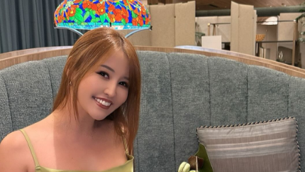 渡辺加苗、“抹茶らぶ”全開のご褒美タイムに反響！表参道で味わう大人の贅沢パフェとは？