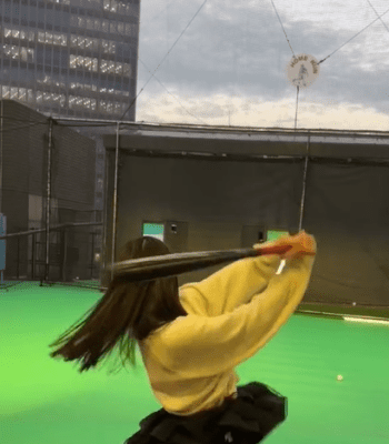 激カワ低身長アイドル・越まりん、