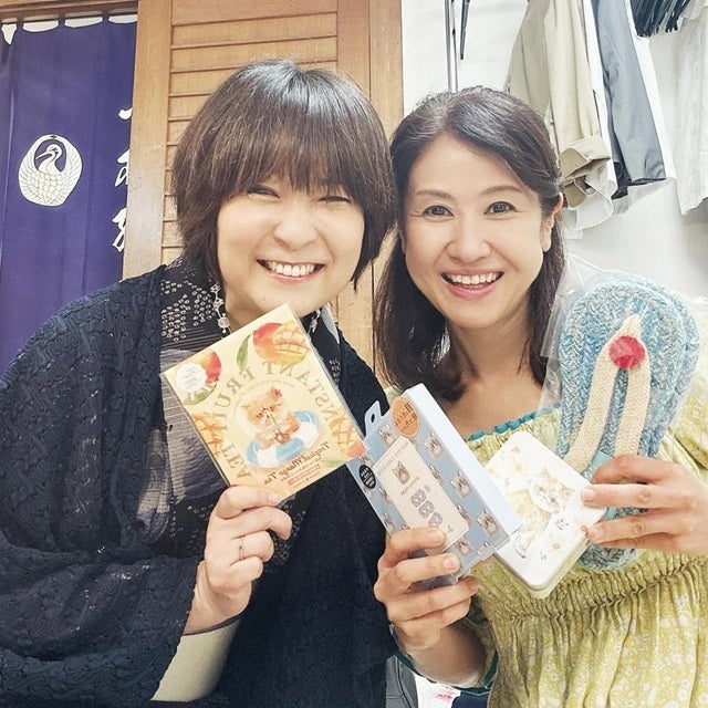 女優・小林綾子が「花嫁」を観劇に来てくれた○○との笑顔ツーショットを公開