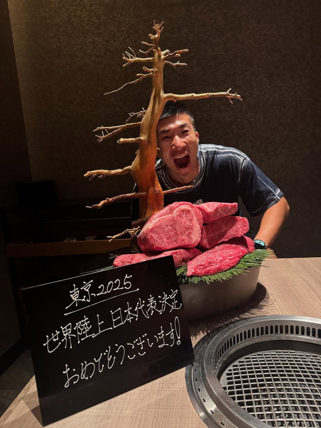 「肉で祝いじゃー!」武井壮、桐生祥秀“8年ぶりの9秒台”に大興奮の祝福!