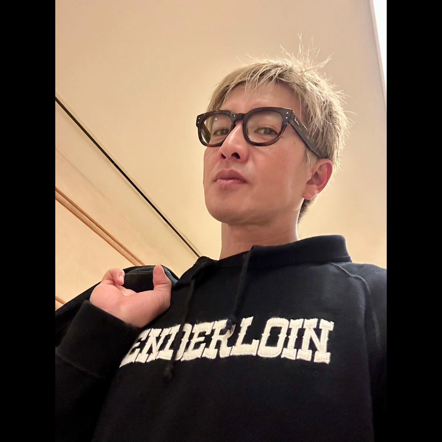 木村拓哉がSNS更新「ブルブル震えております…。」愛犬の様子を明かす🐶