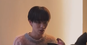 宮世琉弥、新ドラマ『問題物件』で癒しオフショット公開！