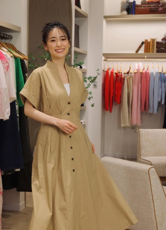 「笑顔が天使」「エレガント！」泉里香、春服スタイル公開に絶賛の声