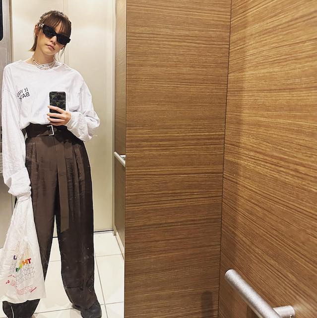 桐谷美玲も自転車乗ります🚲自転車用カジュアルコーデを披露