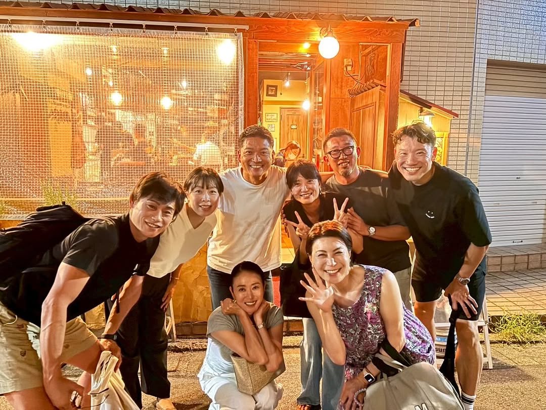 田中雅美、中村礼子ら日本代表の仲間たちと集い笑いが止まらない？！「水泳仲間、最高」