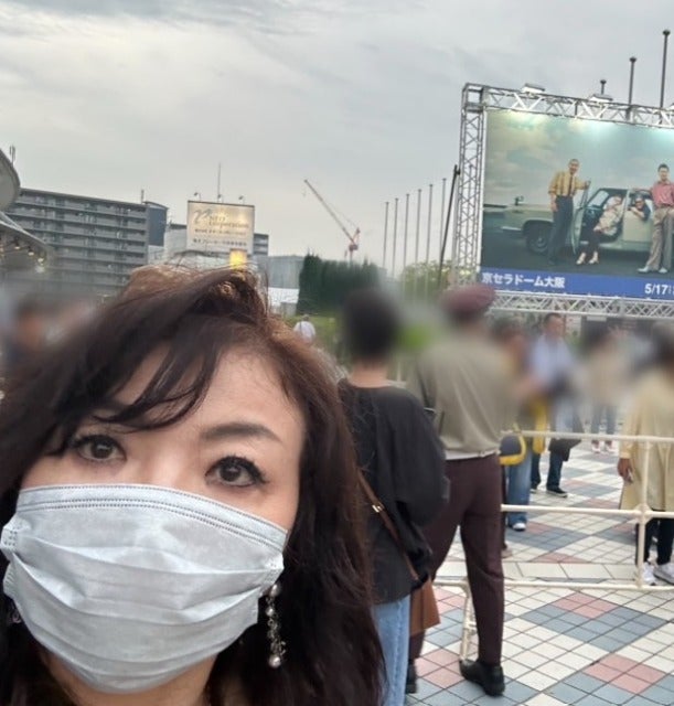 ハイヒール・モモコが大好きなサザンオールスターズのライブに行く！