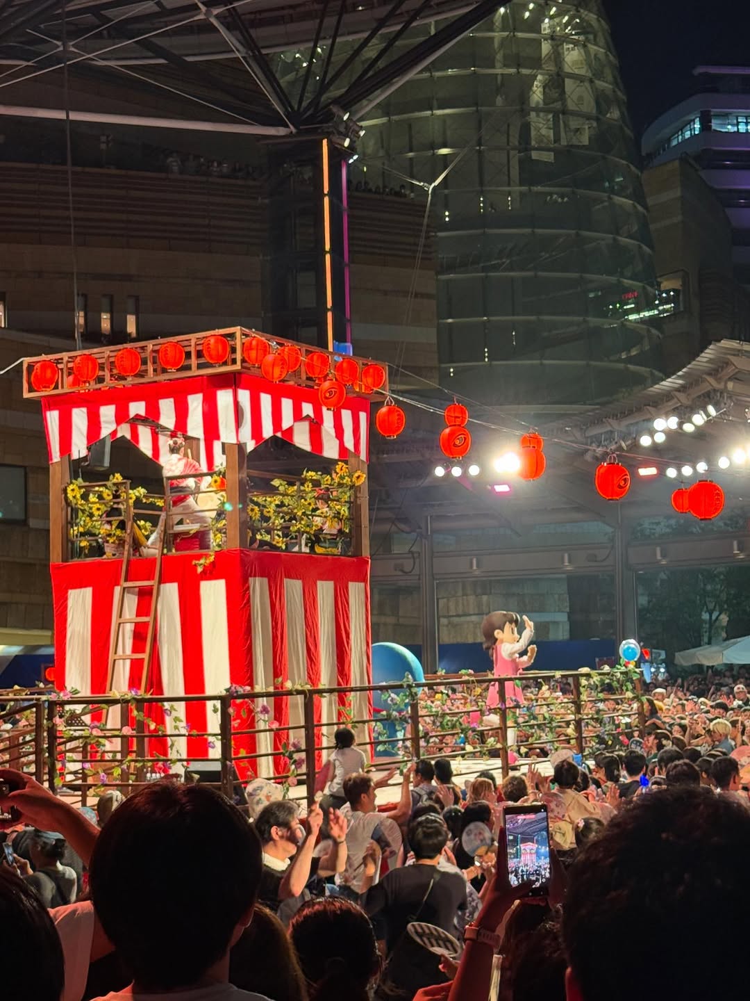 漫談家・林家あずみ、食事会や盆踊りを通して「人との御縁って本当に不思議で面白いなぁ！」