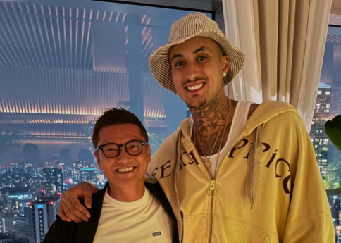 カイル・クーズマ登場にファン騒然！元Jリーガーとの“異色2ショット”が話題に