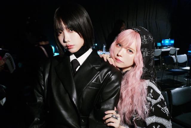 益若つばさがあのちゃんと2ショット TGCで世界観爆発！