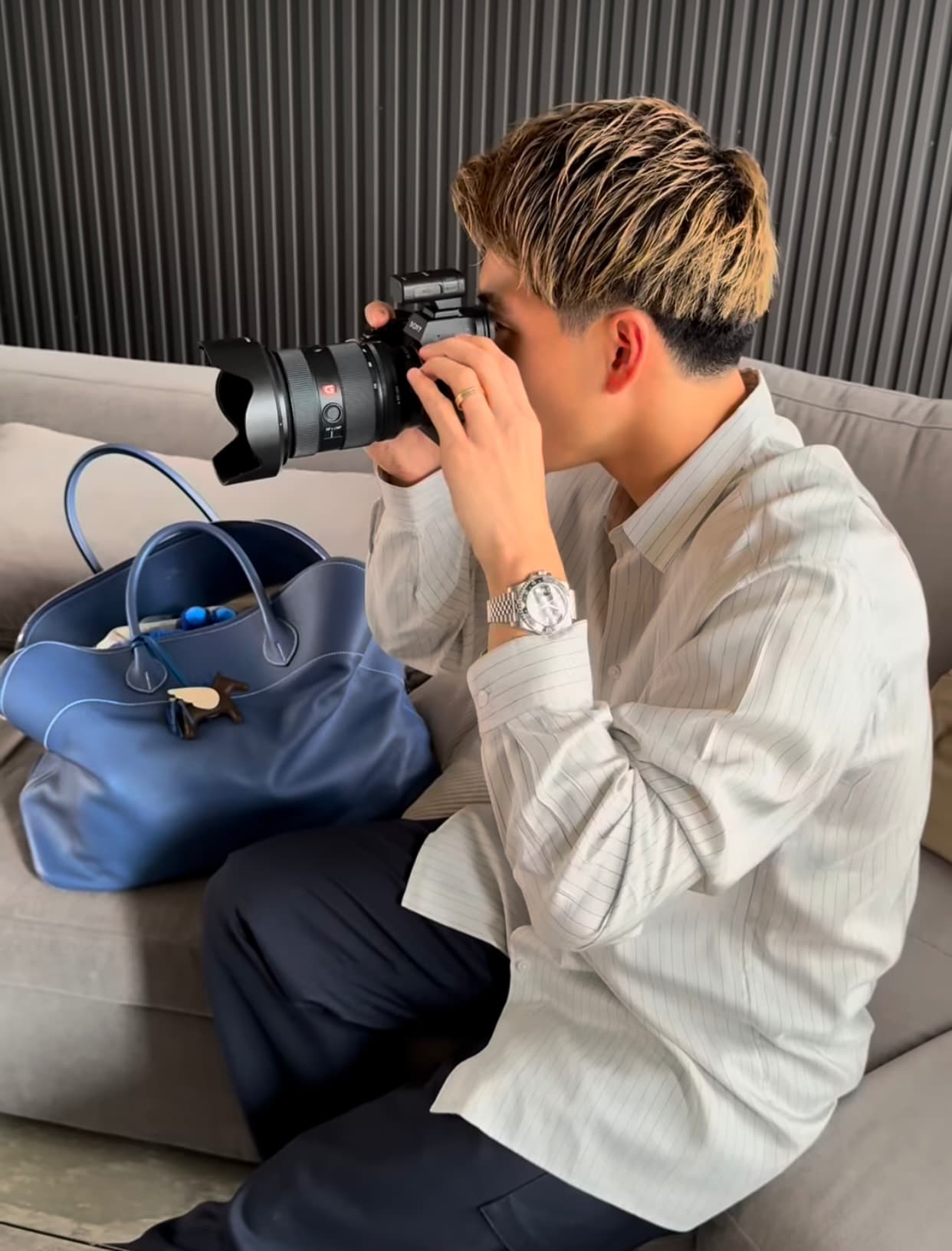 「今度撮っていただいてもよろしいですか？？」カメラを構える堂安律が可愛すぎる〜と話題に！