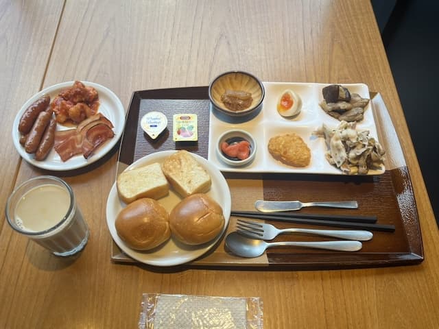 「朝からわんぱく」ハライチ岩井の朝食が話題に