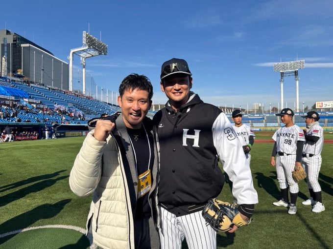 杉谷拳士が元同僚との2Sを公開「大好きな後輩です！！」