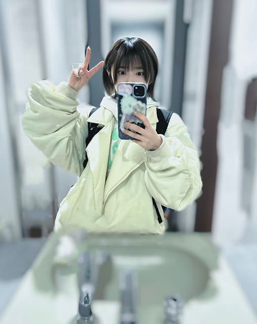 元・虹のコンキスタドール岡田彩夢「頑張ります」初通学をオフショット付きで報告！