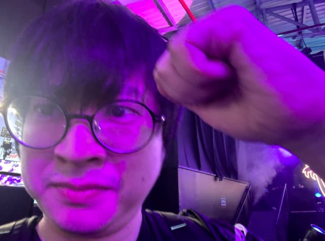 「明日決めちゃうよ！」プロゲーマー・ふ～どがドミニカ大会でトップ8へ。最終日に駒を進める