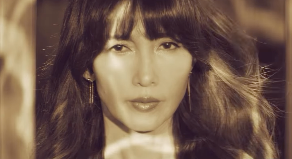 工藤静香、自作の歌詞を込めた“魂の歌唱”動画にファン涙「カッコよすぎてウルウル」