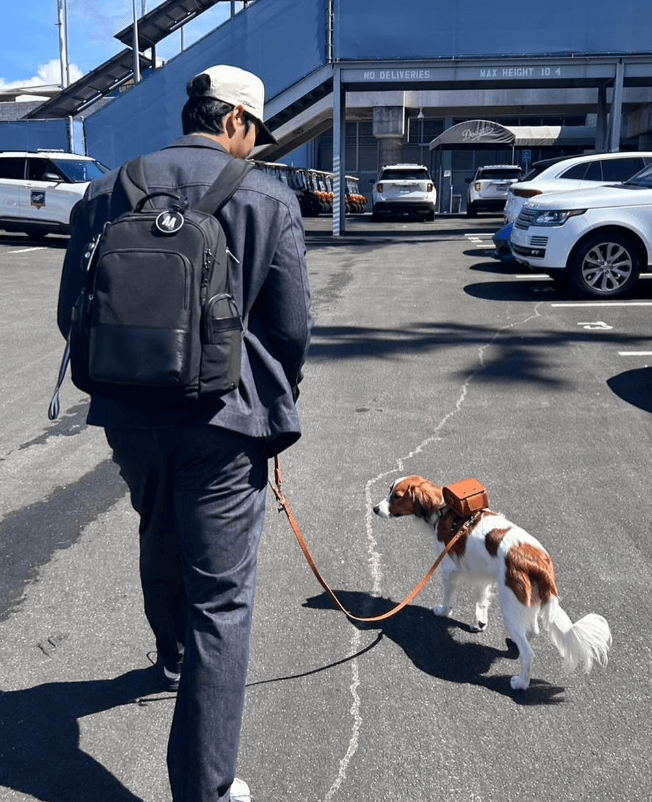 大谷翔平、愛犬デコピンと共に球場入りか