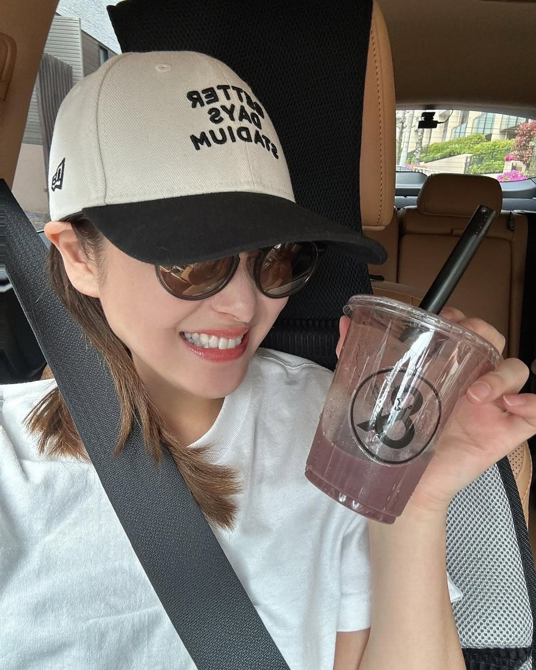 「めっちゃスッキリ」鈴木奈々、ホワイトニングへ行ったことを報告！