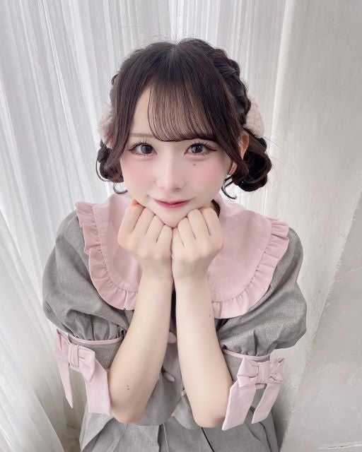 虹コン・栗原舞優「ドーナツヘア」のあざカワショットにファンメロメロ