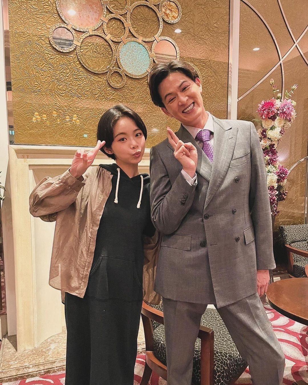 「ブギウギファンはたまらない」趣里、新納慎也との名コンビショットにファン歓喜