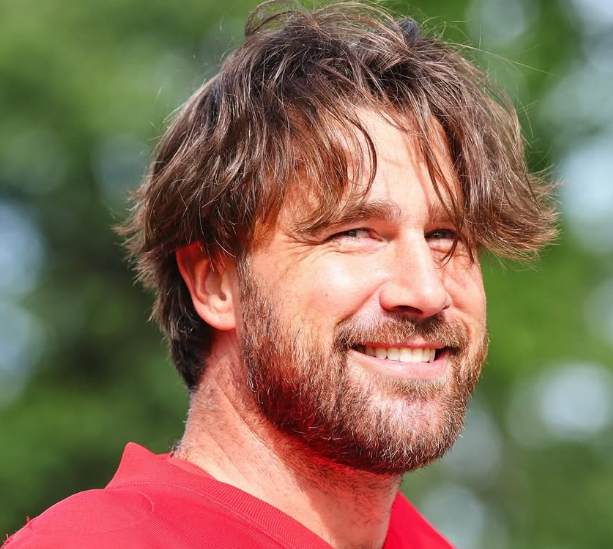 話題独占！“トレキャン・トラヴィス”が大変身、髪型＆笑顔に「年13はリング確定」の声続出！