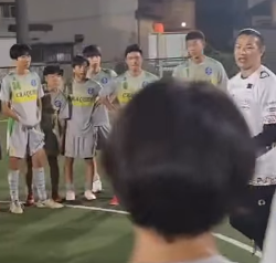 原一樹がストライカークリニックを開催！真剣なU-15選手たちに称賛の声