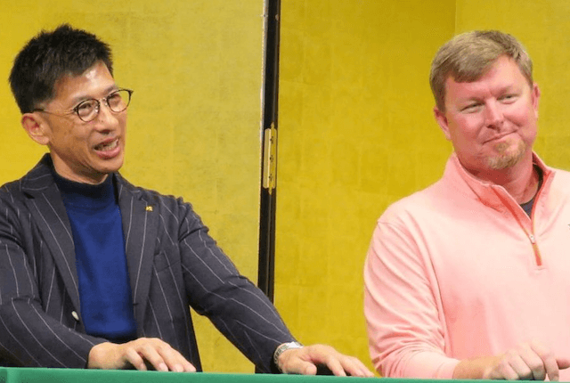 前阪神監督・矢野燿大がブラゼルとトークショー