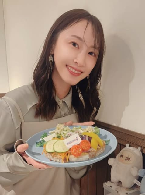 松井玲奈が推し活を満喫⁉推しキャラのグッズとともにお出かけを報告