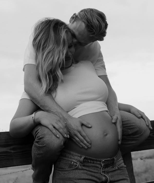 世界最高のサッカー選手メッシの陰を追うデ・ヨング選手は私生活も尊い❤️