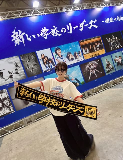 「10周年記念ライブ行ってきたん！！！！！！」東雲うみが新しい学校のリーダーズのライブを観戦