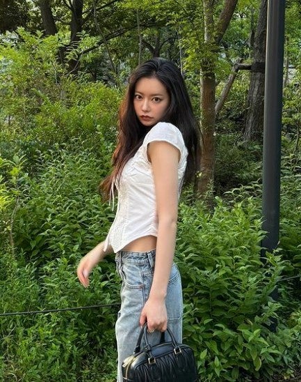 「はぁ、美しい」大人気YouTuber、完璧すぎるスタイルに賞賛の声