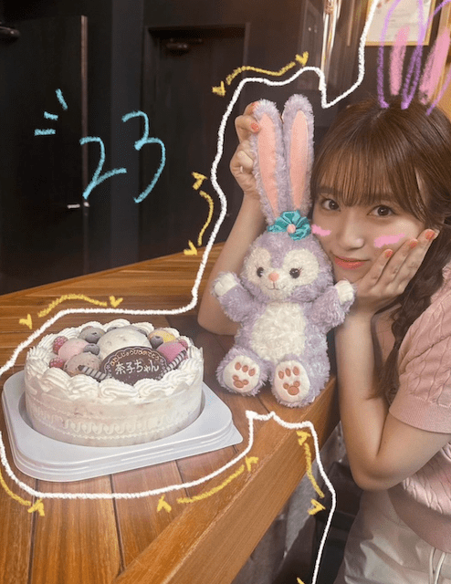 「おめでとう！」元HKT48矢吹奈子が23歳の誕生日を報告