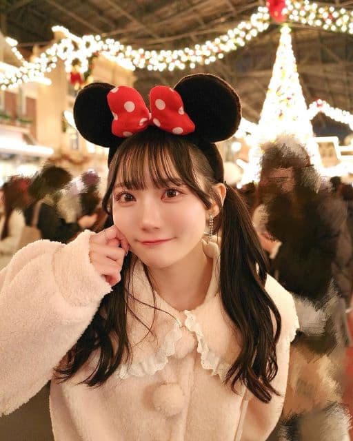 「疲れが吹き飛んだ」指原莉乃プロデュース≠ME・本田珠由記、クリスマスディズニーショットが話題