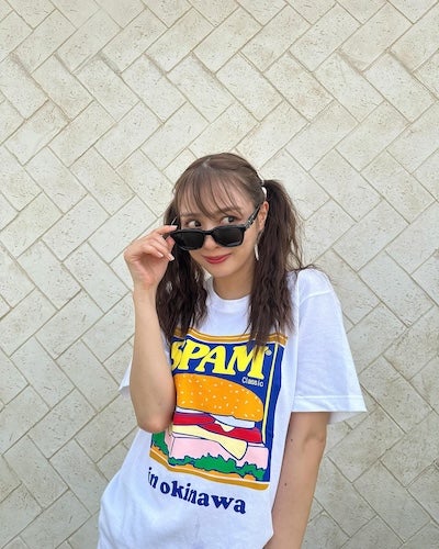内田理央がスパムTを着た姿が可愛いと話題に