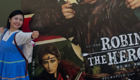 「気づけばファン歴10年！」塩見泰子、母＆弟との“宝塚観劇トリオ”にほっこりエピソード