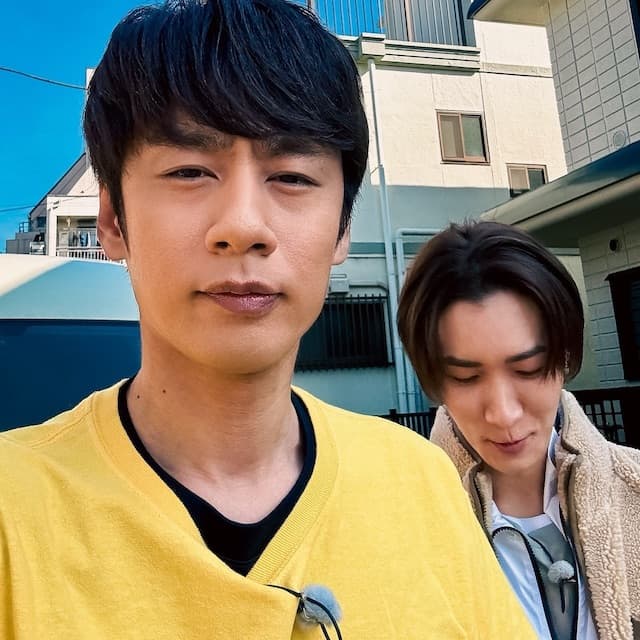 中丸雄一が渡辺翔太とのツーショット公開 番組に出ることを匂わせ？