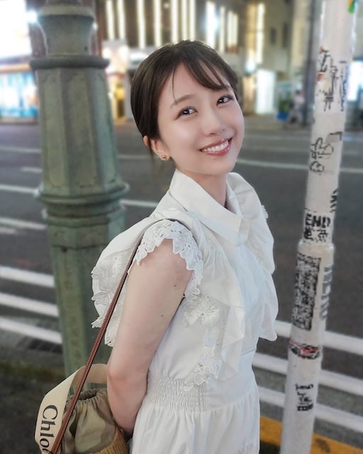 篠崎彩奈、約1ヶ月半の舞台公演を振り返り「よく頑張った」