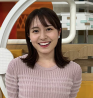 テレビ朝日 三山賀子アナのピンクワンピにファン悶絶！“癒される可愛さ”が炸裂