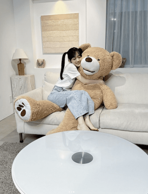 山下美月がツインテール姿のオフショットを公開！「可愛すぎる><」