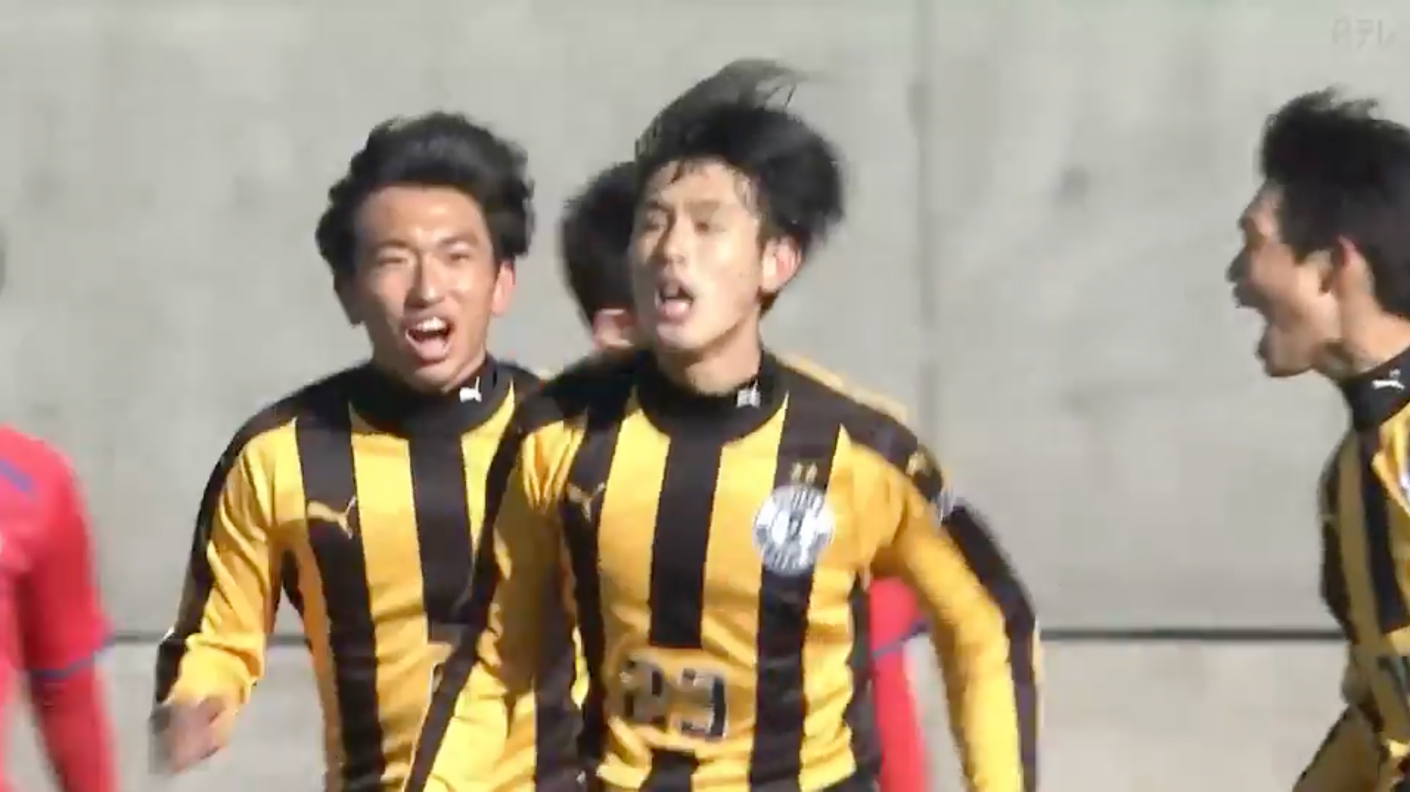 三重vs前橋育英 第100回全国高校サッカー選手権・2回戦