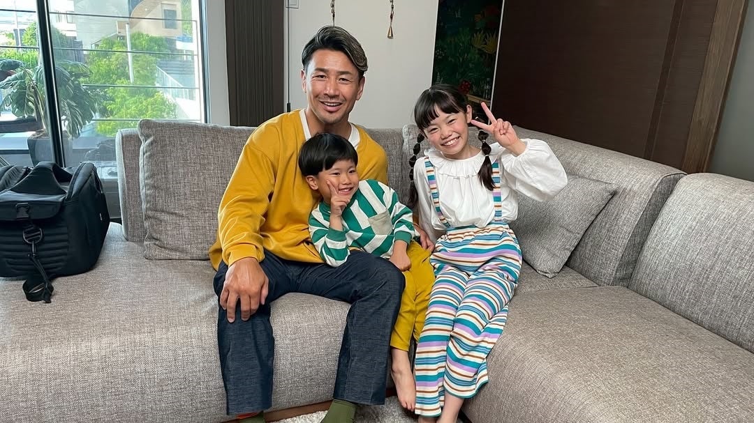 あれっ本当の親子⁉魔裟斗のCM撮影に爽やか、本当にいいパパに見えてしまう！！