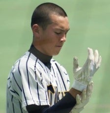 「縦縞が甲子園で見たかった」山﨑康晃が準優勝の母校を労う