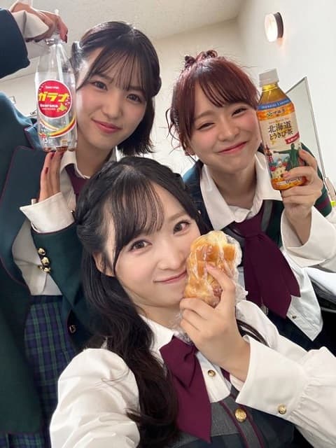 AKB48 小栗有以がファンミーティングに出演！北海道づくしの写真を投稿