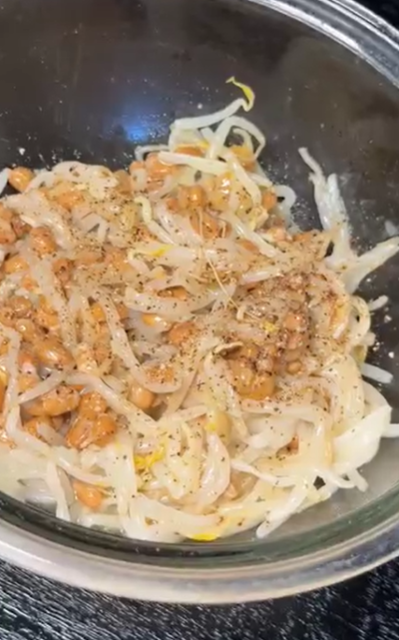 5分でできる最高のおかず！料理研究家・リュウジのレシピが「シンプルで栄養価の高い」「安くてヘルシー」と話題に！