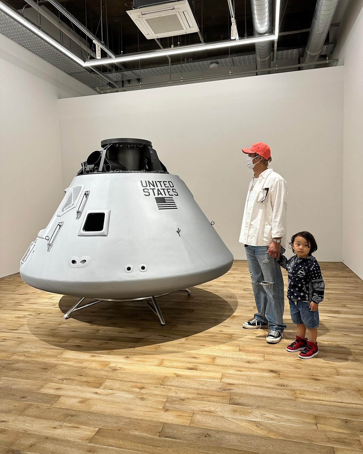 元EXILE・芸能界引退の黒木啓司、イケメン息子との2Sを公開📸🌟「パパそっくりのポージング🫶🏻」