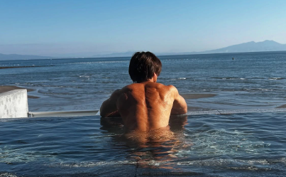 大久保嘉人、圧巻の筋肉美を披露！ファンから称賛と驚きの声が殺到