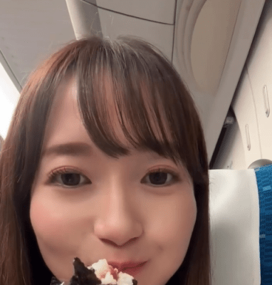 長谷川朋加、マラソン前日は炭水化物パーティ⁉新幹線でおにぎりモグモグ、ホテルでお弁当も