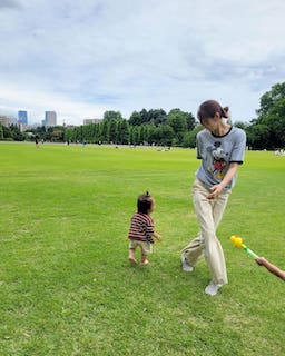 木村沙織、新宿御苑で楽しくピクニックも...注目そこ？！