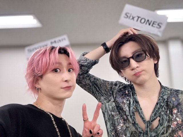 京本大我＆佐久間大介のガチの幼馴染ショットが話題に